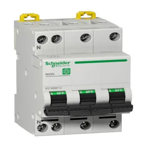 Автоматический выключатель Schneider Electric Multi9 3P+N 20А (C) 10кА, M9P22720 (ШНАЙДЕР) Автоматический выключатель Schneider Electric Multi9 3P+N 20А (C) 10кА, M9P22720 (ШНАЙДЕР)